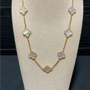 Elegant Gold and White Clover Necklace